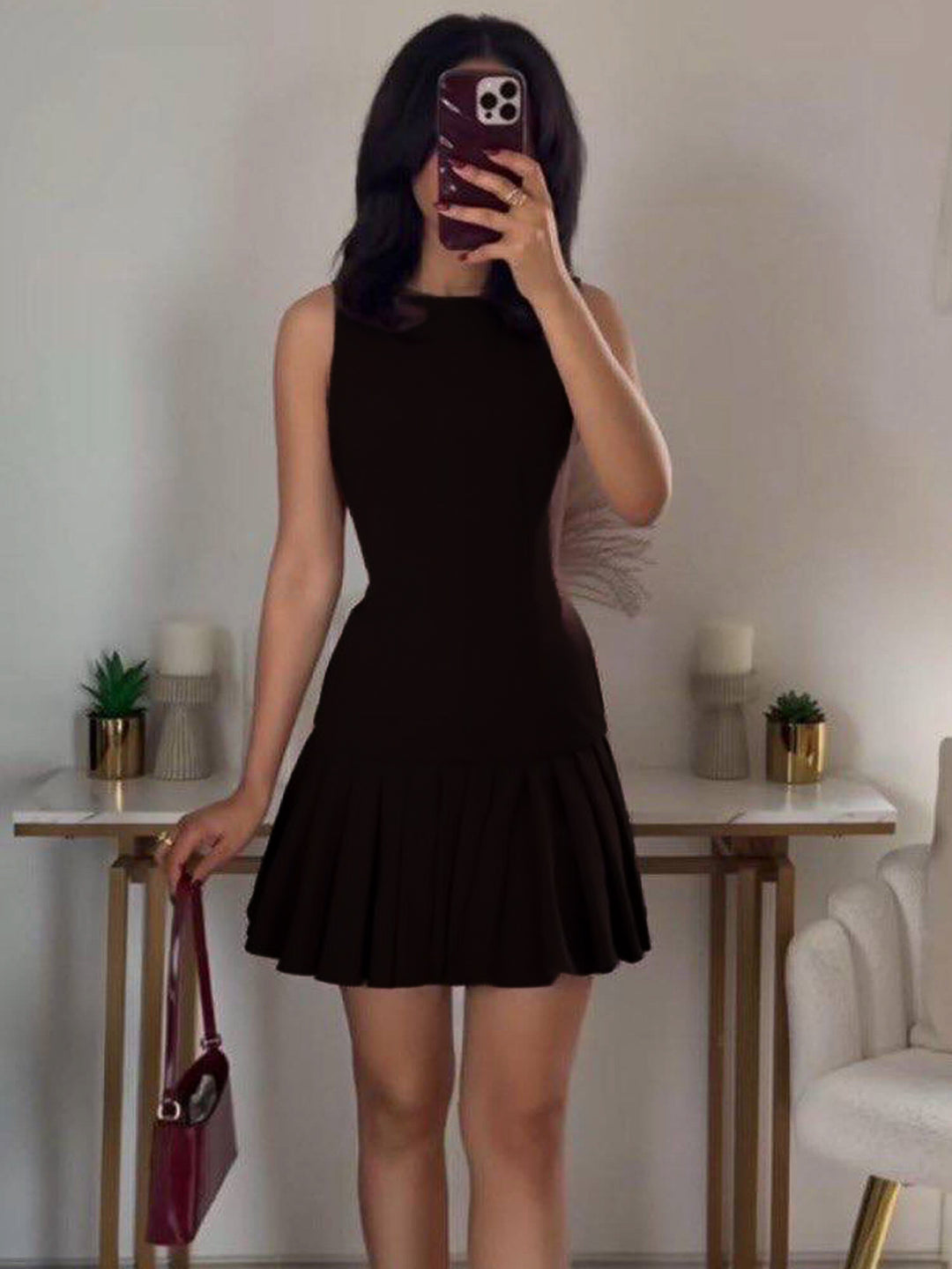 Short Dress with Pleats – Black