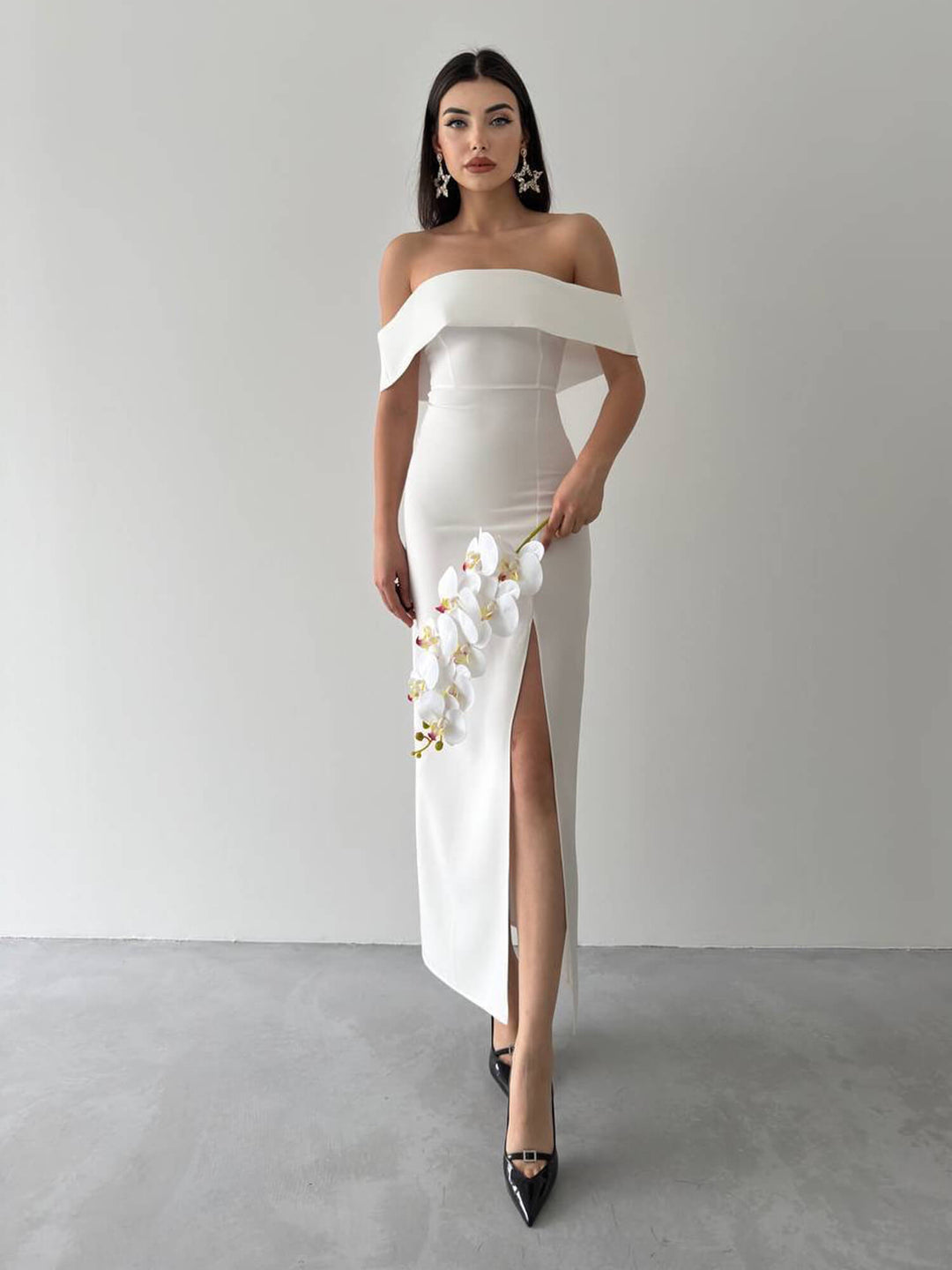 Classy dress White